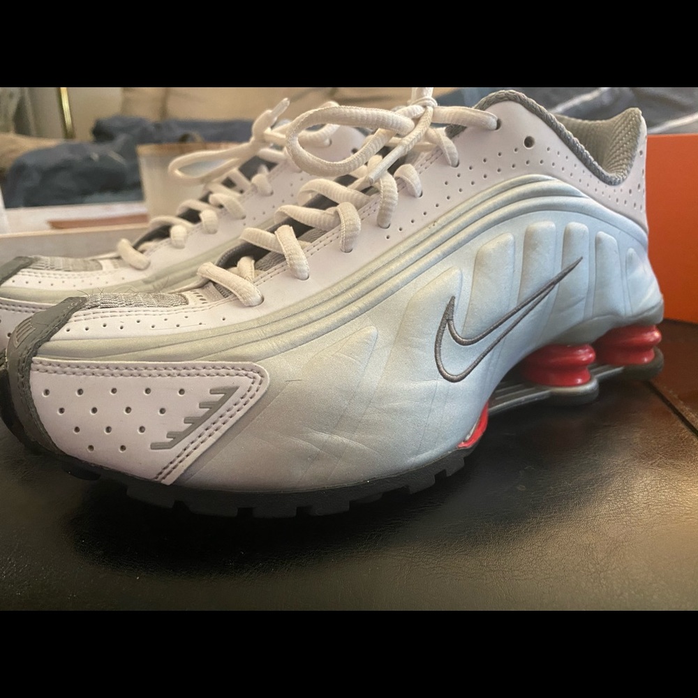 Nike shox